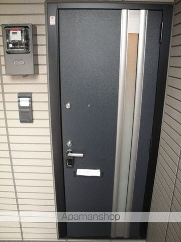 サンビレッヂAの玄関写真