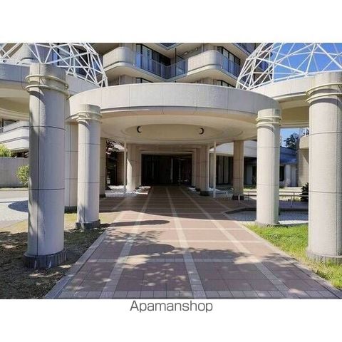森林公園パークハウス西参番街B棟トップス 604号の玄関写真