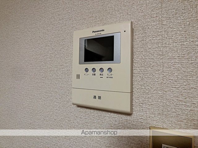 FONTE六枚の内装写真