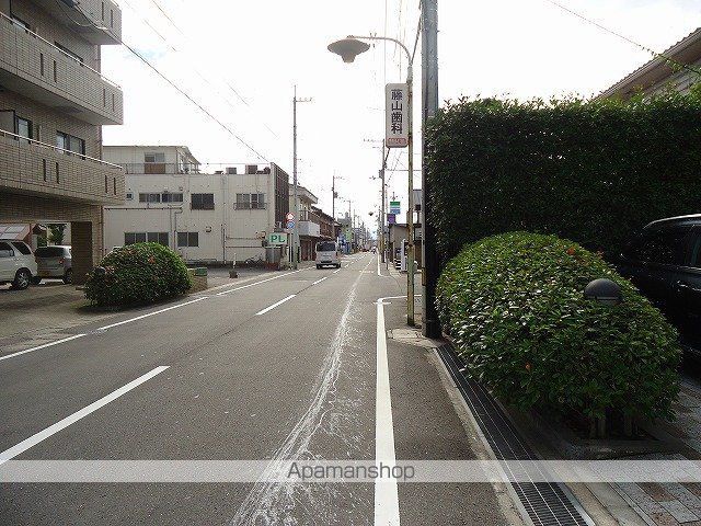 ザ・グローバル・タワーの周辺写真