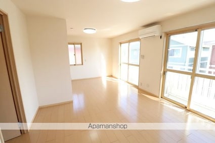 リビングタウン向中野　Ｅ[2LDK/65.01m2]のリビング・居間