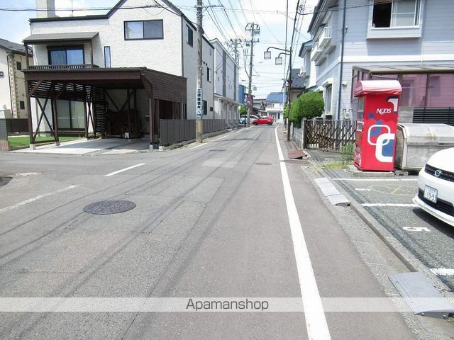 ロジェボアソナードの周辺写真