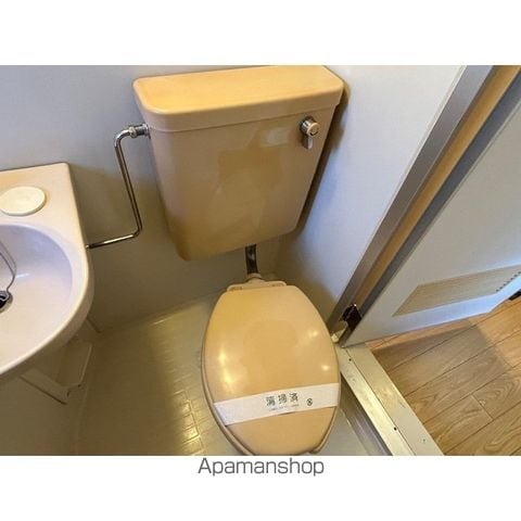 ローズアパートメント泉10番館の内装写真