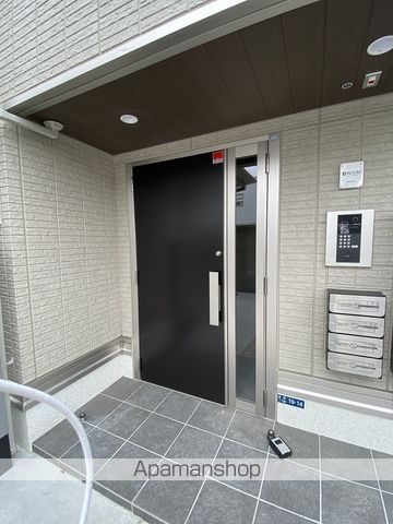 DーROOM泉崎IIの玄関写真