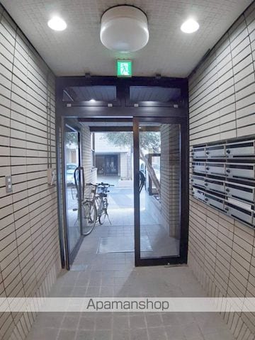 AXA舟入中町の玄関写真