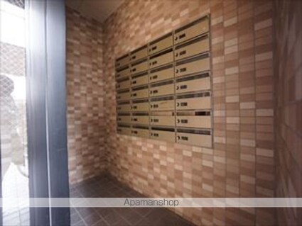 ルミエール芳野[1R/63.24m2]の外観5