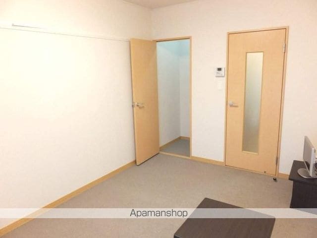 レオパレスラトナの内装写真