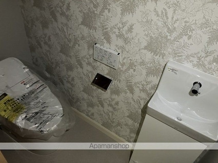 リトリート初台[3LDK/97.68m2]のトイレ