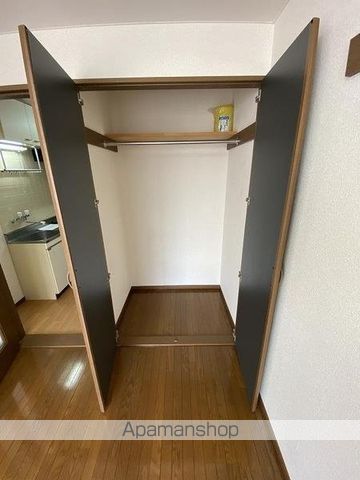 ロイヤル行徳の内装写真