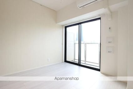 東京都新宿区北新宿１丁目[1K/25.62m2]のリビング・居間