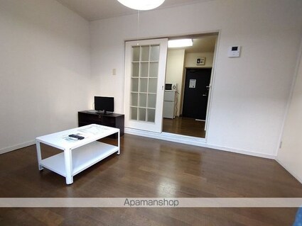 レオパレス新宿Ａ館[1K/23.4m2]のリビング・居間