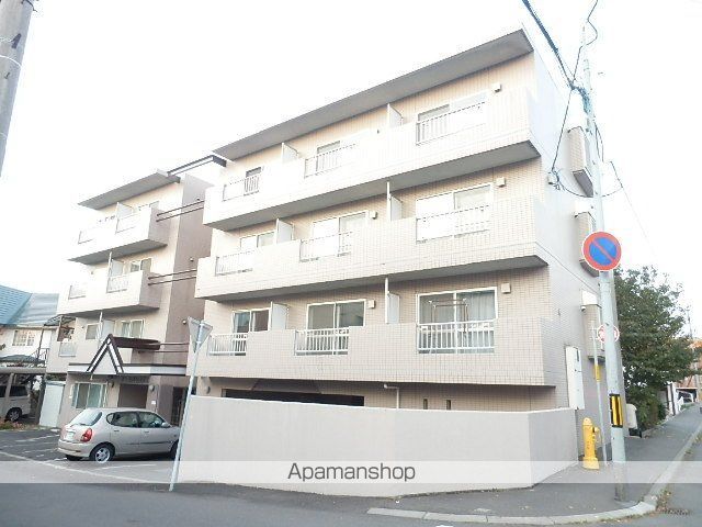 ノースパレス栄通の外観写真