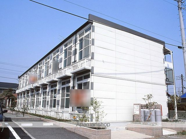 レオパレスグリーンヒルズAYA IIの外観写真