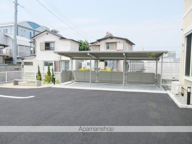 シェ モワ ココの外観写真