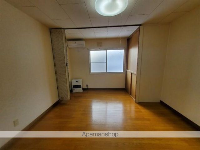 室蘭本線 鷲別駅 徒歩13分 2階建 築32年の内装写真