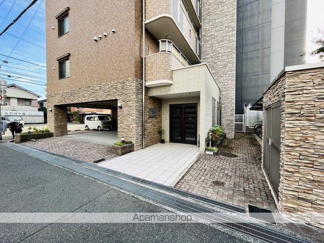 ロータリーマンション香里西之町の玄関写真