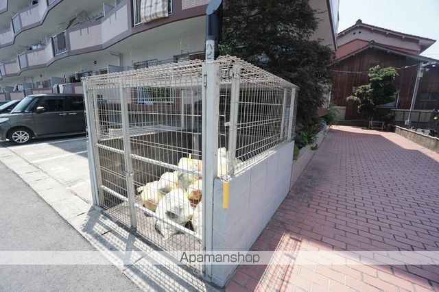 ハビタート国府宮の玄関写真