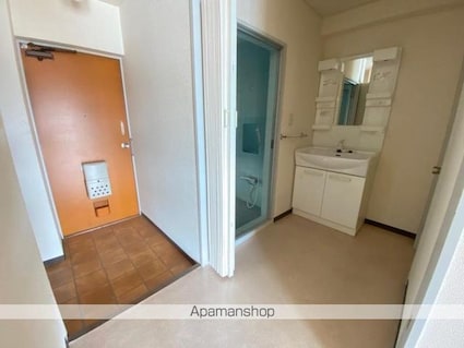 中村第一ビル[2LDK/58.5m2]の内装1