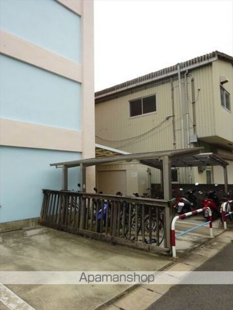 和歌山県和歌山市布施屋[1LDK/31m2]の共用部