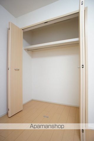 ヴィラ フォーリストの内装写真