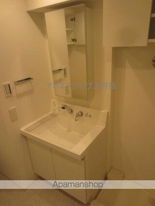 プラウドフラット外神田[1K/30.14m2]の洗面所