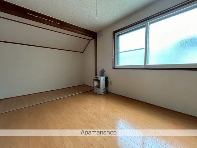 函館本線 南小樽駅 徒歩37分 2階建 築32年の内装写真