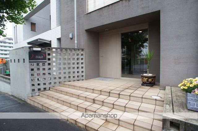 VIVACEの玄関写真