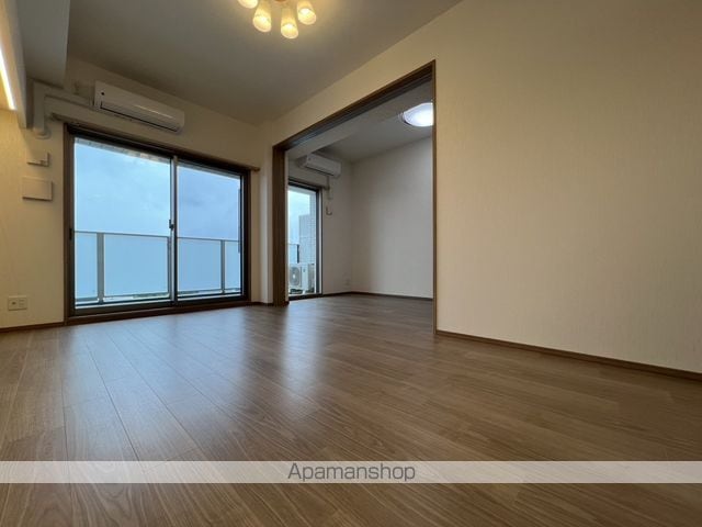 プレジオ塚本ASIANの内装写真