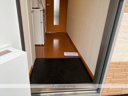 レオパレストリアノン武田[1K/23.18m2]の玄関