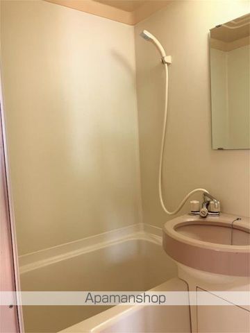 カトレアIIの内装写真