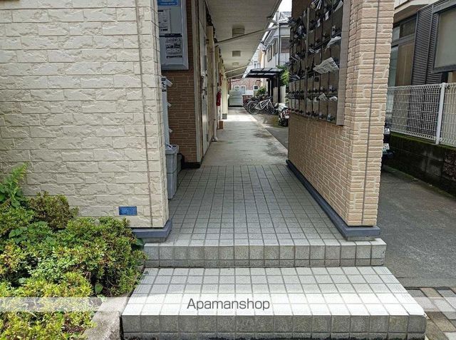 レオパレス薩摩プロヴァンスの玄関写真