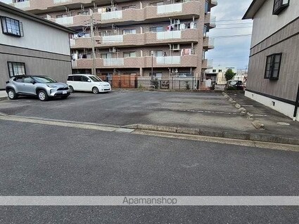 キャトルセゾン　Ａ[2LDK/60.35m2]の駐車場