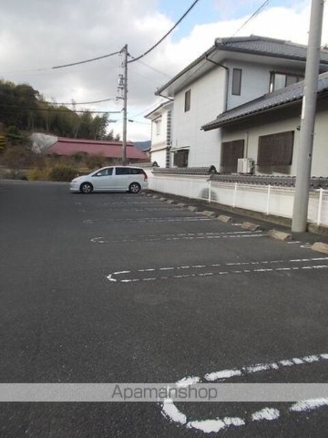 セードル　シャンＭＨＳ　Ａ[2LDK/65.64m2]の駐車場