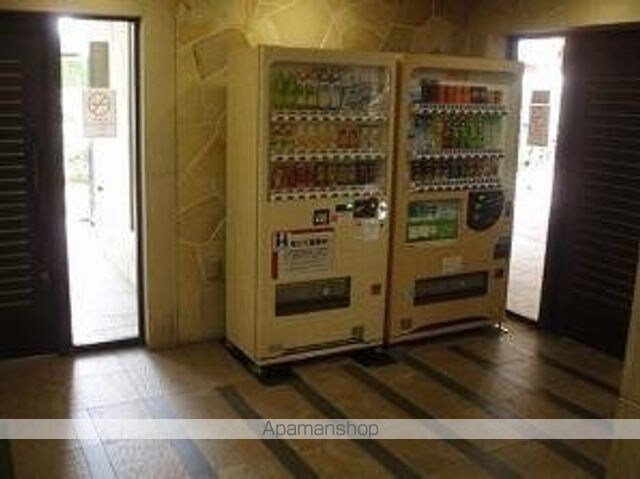グランカーサ新宿御苑[1R/27.87m2]の共用部8