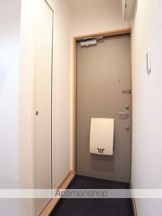 ＬＡＨＡＩＮＡ[1K/26.08m2]の玄関