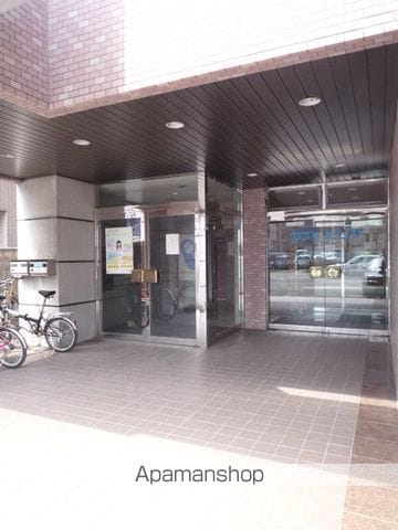第18ふじい宅建ビルの外観写真