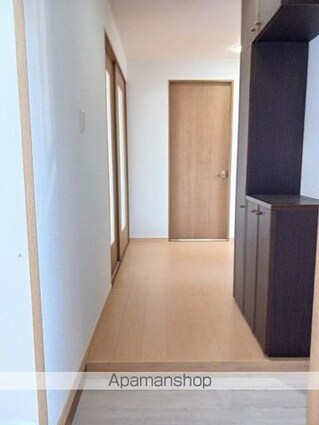 ハイランドキャッスル[3LDK/67.26m2]の玄関