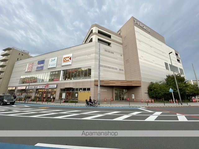 プラシードの周辺写真