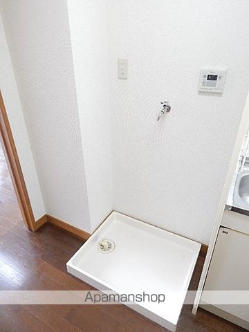 フロンティアの内装写真