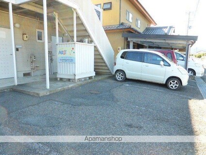 長野県長野市稲里１丁目[1K/27.18m2]の駐車場