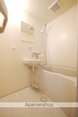 コレドールの内装写真