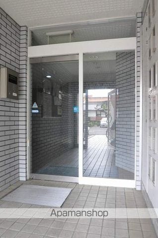 スプランドゥール野田屋町の玄関写真