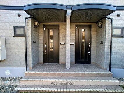 アン岳樹　Ａ[3LDK/92.31m2]のエントランス