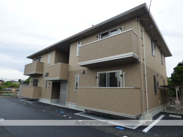 ロイヤルビレッジ Eの外観写真