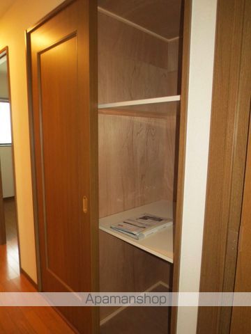ドミールK壱番館・弐番館の内装写真