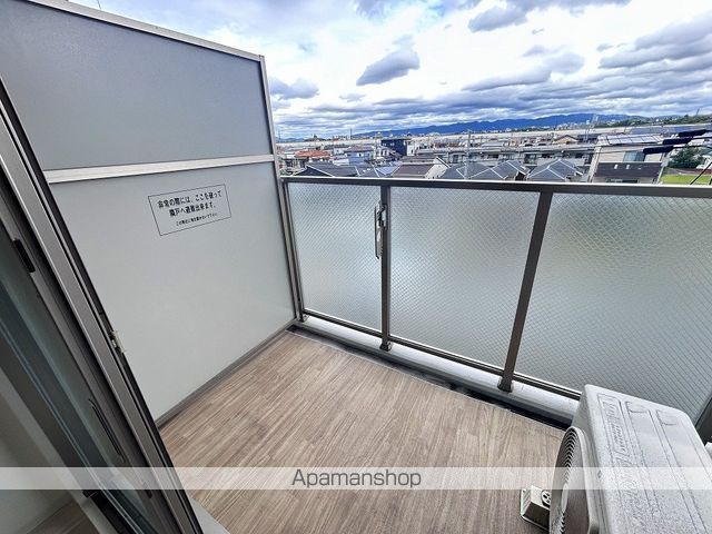 エスプレイス江坂RESIDENCEの内装写真