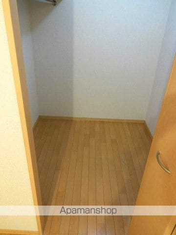 フラワーメゾンB棟の内装写真