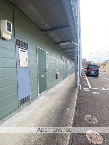 グリーンパークの玄関写真