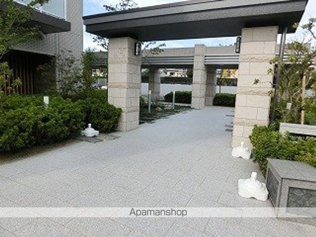 東北本線 盛岡駅 徒歩29分 15階建 築11年の外観写真