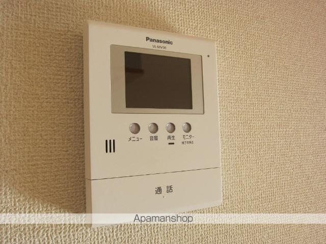 KOOLの内装写真